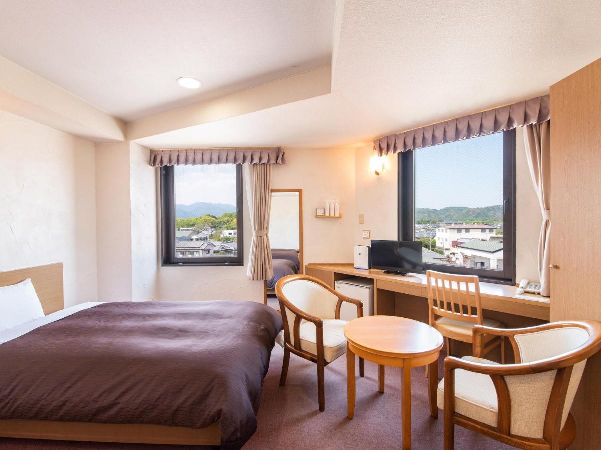 Hotel Primrose Saito Eksteriør billede